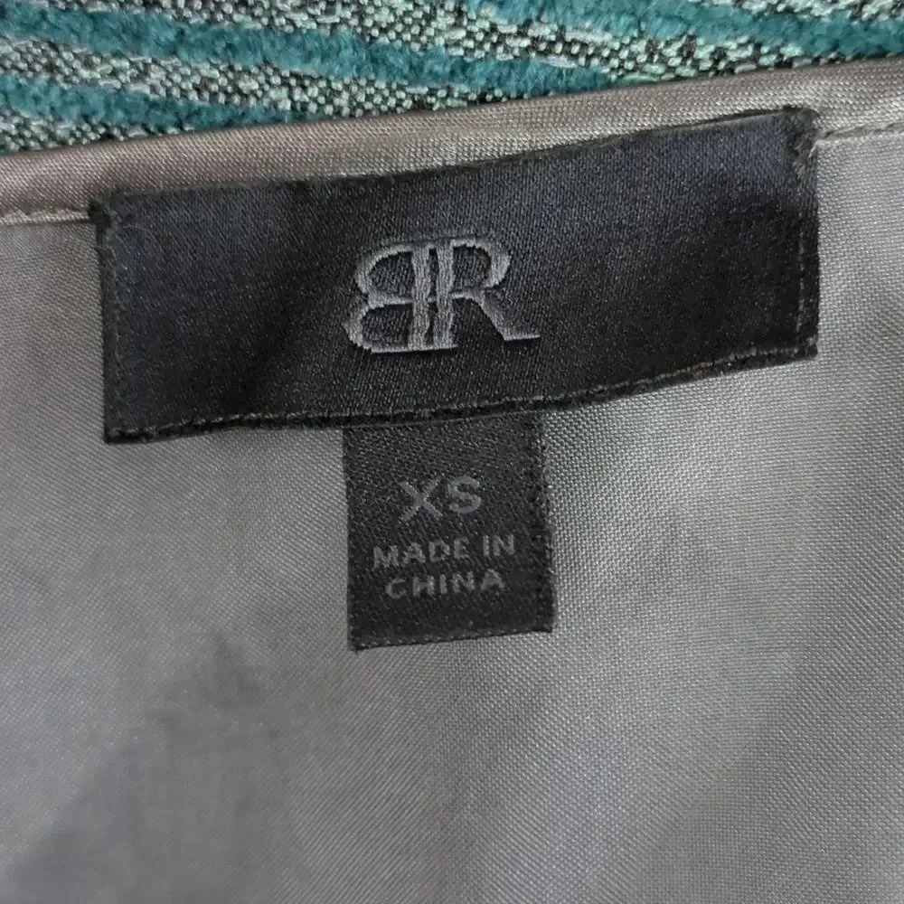 Banana Republic Silver Ruffled Tank Top - Picture 7 of 9